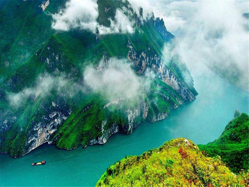 张飞庙,龙缸或白帝城,瞿塘峡,巫峡,西陵峡,神农溪,三峡大坝,黄陵庙)