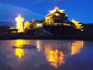 香格里拉旅游最新_香格里拉双人十一日游_香格里拉旅游几月份最合适