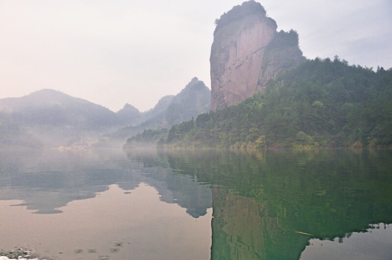 问漓江:您是否在江西上饶铜钹山下丢个妹妹叫九仙湖?