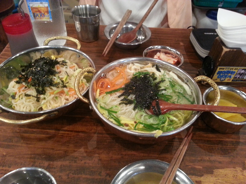 韩国特色美食推荐_韩国部队汤历史由来_韩国部队汤好吃吗