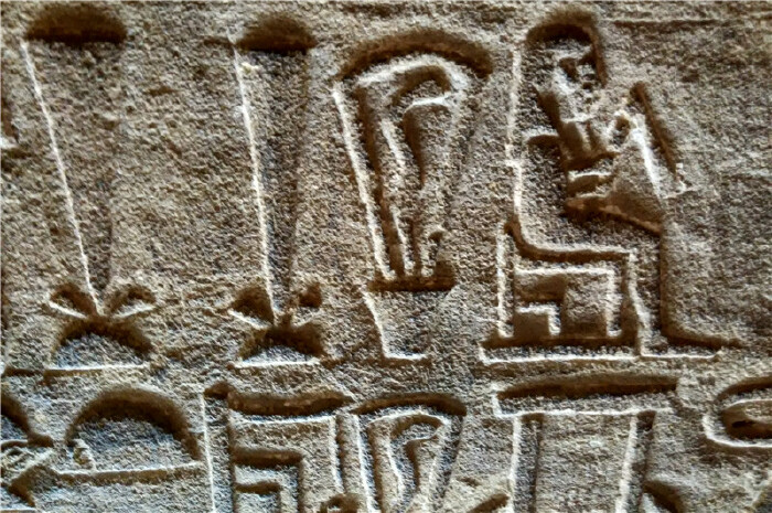 行走在史前文明的宝库中--埃及游记