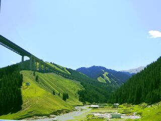 春节新疆游价格_新疆9日游跟团费用_新疆双人旅游价格