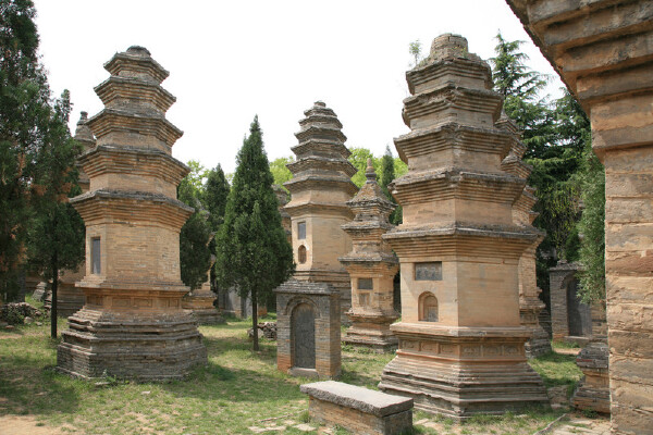 十一去少林寺穿什么_少林寺十一穿什么鞋_少