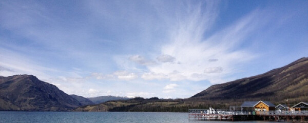 暑假去新疆穿什么_新疆暑假穿什么鞋_新疆暑