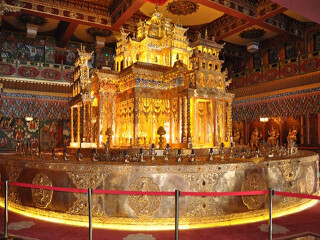 去香格里拉旅游跟团去_旅游团香格里拉游_香格里拉旅游多少钱