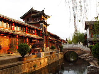 去云南玉龍雪山游怎么省錢_云南玉龍雪山旅游團(tuán)_到云南玉龍雪山旅游報(bào)團(tuán)價(jià)格