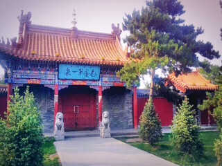 內(nèi)蒙古跟團(tuán)還是自由行_內(nèi)蒙古半自由行_內(nèi)蒙古旅游最佳路線