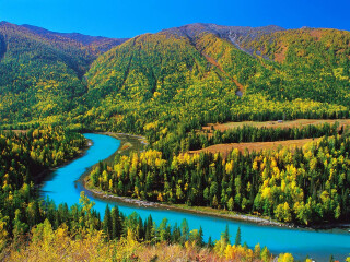 跟团新疆旅行_新疆六日旅游_深圳出境新疆旅游