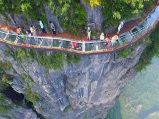 湖南張家界游跟團(tuán)多少錢_深圳到湖南張家界旅游報(bào)價(jià)_湖南張家界旅游最佳路線