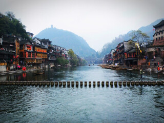 湖南張家界游跟團(tuán)多少錢_深圳到湖南張家界旅游報(bào)價(jià)_湖南張家界旅游最佳路線
