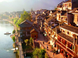 湖南張家界游跟團(tuán)多少錢_深圳到湖南張家界旅游報(bào)價(jià)_湖南張家界旅游最佳路線