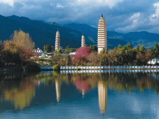 旅游团云南_跟团云南旅游报价_去云南游要多少钱