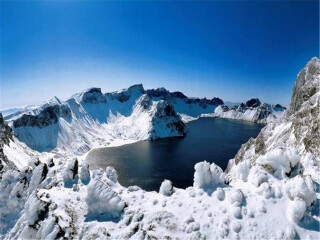 東北長(zhǎng)白山自由行還是跟團(tuán)好_怎么去東北長(zhǎng)白山旅游_旅游團(tuán)東北長(zhǎng)白山