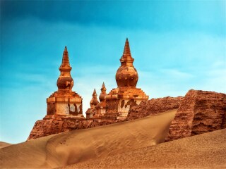 过年去额济纳旗胡杨林旅游团_额济纳旗胡杨林七日游_几月份去额济纳旗胡杨林旅游好