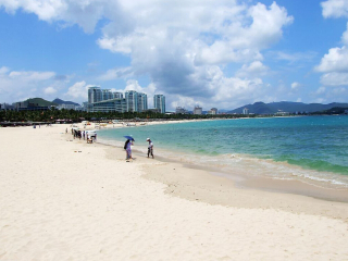 海南三亞旅游報(bào)團(tuán)價(jià)格_海南三亞自由行費(fèi)用_海南三亞旅行團(tuán)自由行