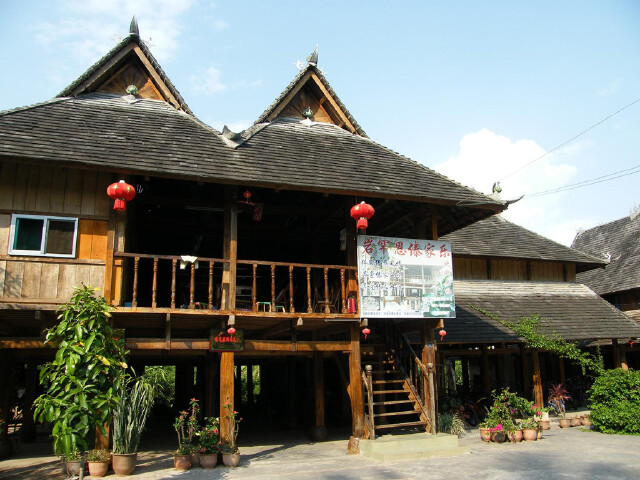 西双版纳-野象谷-原始森林公园-傣族民居-勐泐大佛寺图片