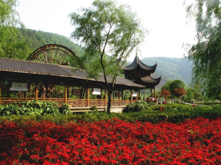 6月份长沙旅游_长沙跟团旅游观光_去长沙旅游的价格