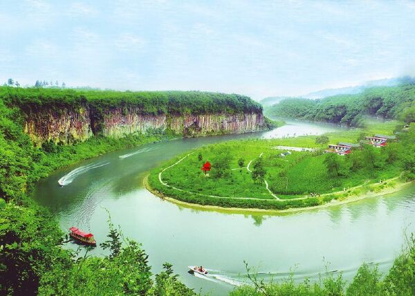 十一月去丹东旅游必备物品