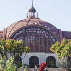 巴尔博亚公园的#旅图换旅费# #公园# #建筑#