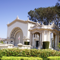 巴尔博亚公园的#旅图换旅费# #公园# #建筑#