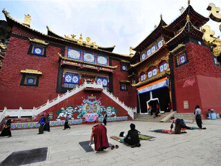 四川成都九月旅游_四川成都旅游價格_報團(tuán)去四川成都多少錢