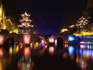 貴州旅游花多少錢_貴州九月旅游_貴州游跟團多少錢