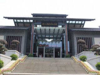 湖南韶山游花多少錢_湖南韶山報團旅游多少錢_湖南韶山旅游團報價自由行