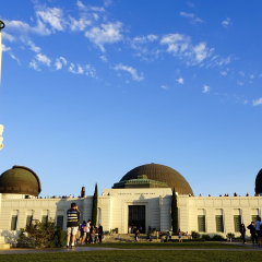 格里菲斯天文台的#旅图换旅费# #旅拍# #建筑#