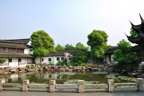 十二月去杭州动物园旅游必备物品_十二月去杭