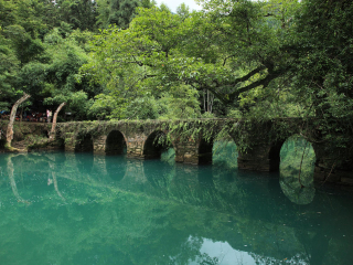 貴州黃果樹瀑布跟團還是自由行_貴州黃果樹瀑布旅游價格多少跟團_去貴州黃果樹瀑布靠譜的旅行團