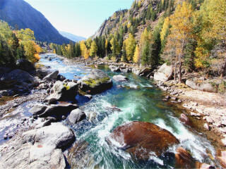 新疆旅游必须_参加新疆旅游团_新疆最佳旅游路线