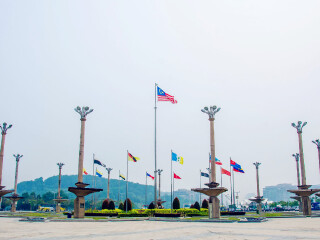 春节马来西亚旅游团报价_旅行团旅游马来西亚_到马来西亚旅游跟团报价