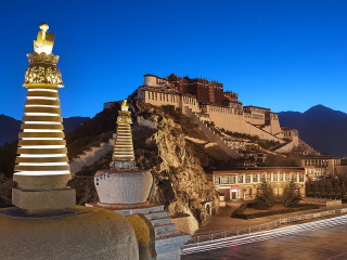 西藏拉薩旅游跟團(tuán)多少錢_西藏拉薩旅游價(jià)格多少跟團(tuán)_西藏拉薩自由行旅游團(tuán)