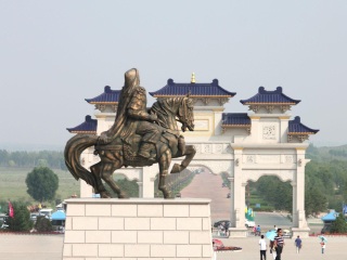 希拉穆仁草原游價(jià)格_希拉穆仁草原旅游多少錢一個(gè)人_希拉穆仁草原游8月份報(bào)價(jià)