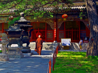 五臺(tái)山旅游大約多少錢_國(guó)慶五臺(tái)山游價(jià)格