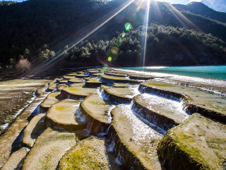 云南麗江旅游團報價2021_云南麗江旅行團自由行_怎么去云南麗江旅游