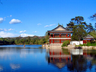 北京游跟團多少錢2021_以往國慶北京游價格_北京旅游費用多少