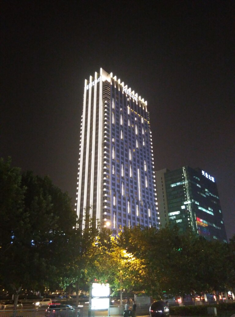 郑州希尔顿酒店