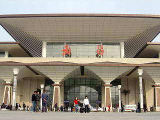 湖北旅游要帶多少錢_跟團湖北旅游價格表_湖北旅游最佳路線