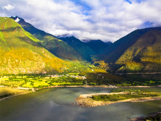 西藏拉薩旅游跟團(tuán)需多少錢_西藏拉薩旅游團(tuán)報(bào)價(jià)2021_旅行團(tuán)西藏拉薩游