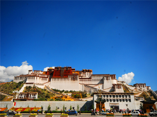 西藏拉薩旅游跟團(tuán)需多少錢_西藏拉薩旅游團(tuán)報(bào)價(jià)2021_旅行團(tuán)西藏拉薩游