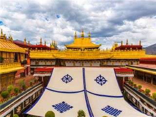 西藏拉薩旅游跟團(tuán)需多少錢_西藏拉薩旅游團(tuán)報(bào)價(jià)2021_旅行團(tuán)西藏拉薩游