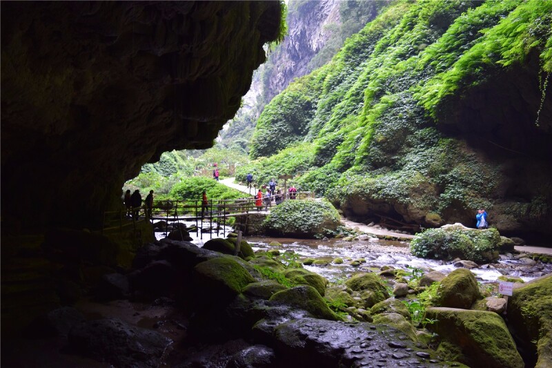 通灵大峡谷风景区一日游
