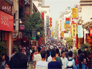 张家界2人旅游需要多少钱_公司去张家界旅游_张家界旅行社