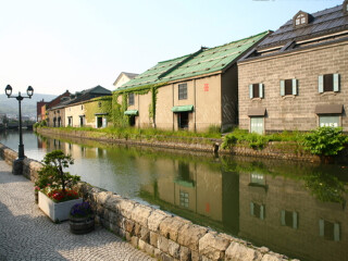 日本跟團(tuán)還是自由行_去日本報(bào)團(tuán)多少錢_日本2人旅游需要多少錢