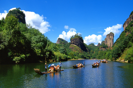 <武夷山-九曲溪3日游>自营，南京出发，酒店自选，含九曲溪竹筏漂流，12人VIP小包团，游武夷全景，高铁/动车往返，贴心接送站