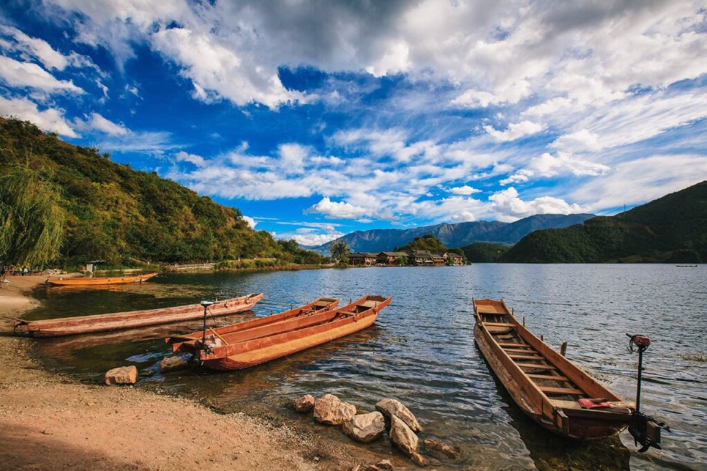 丽江-泸沽湖-香格里拉7日游云南纯玩,0购物 ,泸沽湖湖景房