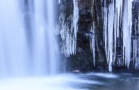 去沕沕水生态景区赏冰瀑