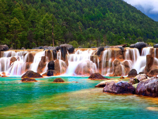 云南旅游参团_深圳去云南旅游团_去云南旅游团