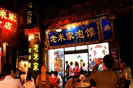 <陕西西安-兵马俑-骊山-华清池-大雁塔北广场双卧5日游>专人接送站，东线升级自助餐，充足的自由活动时间